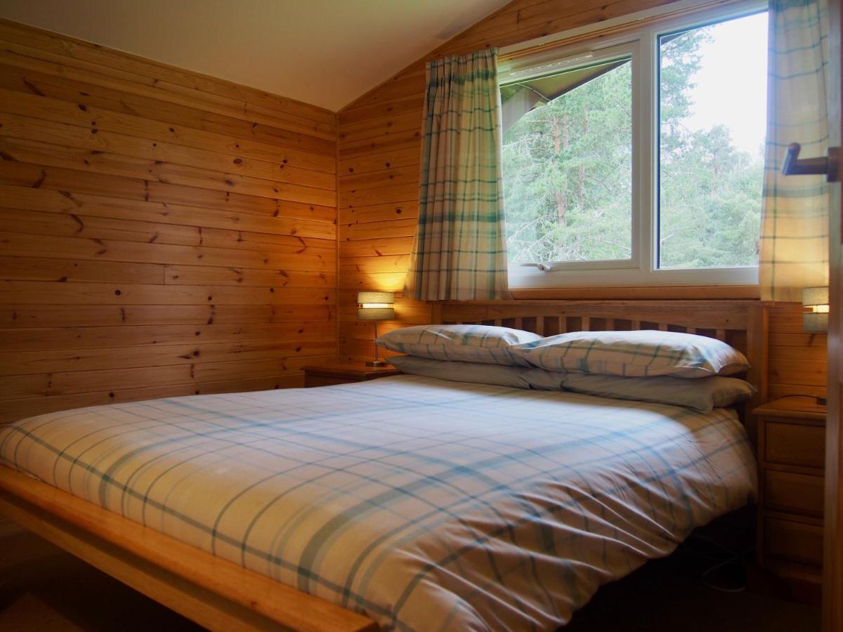 Villa Reuben'S Highland Retreat - Speyside Carrbridge Exterior foto